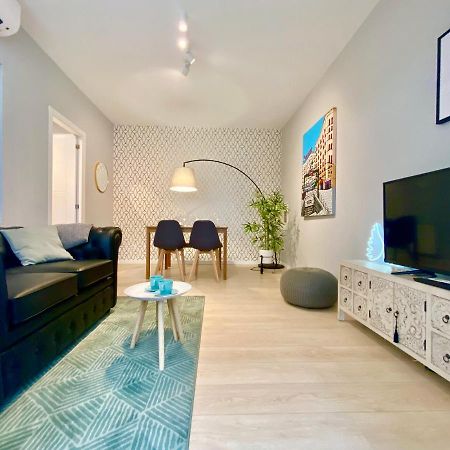 Appartamento Charming Lavapies Madrid Esterno foto